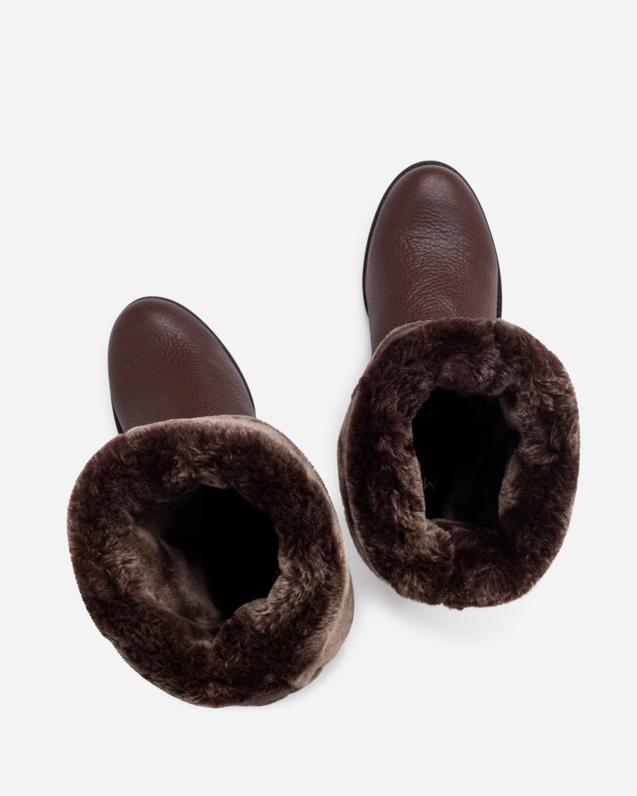Bota Mont