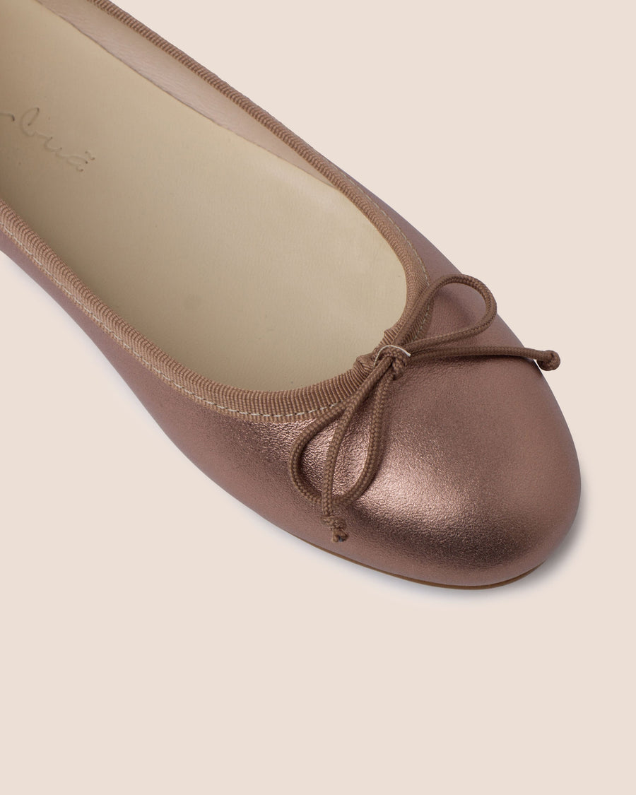 Bailarina Moss (T 35)